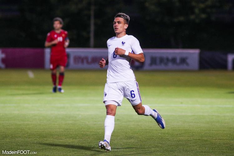 Equipe de France Espoirs - Joris Chotard sur le banc lors de la victoire des Bleuets