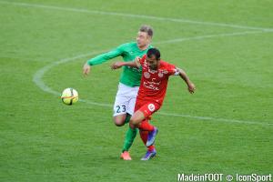 Vitorino Hilton est sous contrat jusqu'en juin 2017 au MHSC.