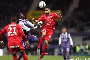 Ryad Boudebouz est toujours suivi par la Lazio Rome.
