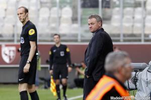 Hantz signe au Qatar