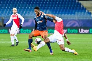 Wahi au duel pour le ballon