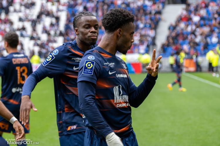 Mercato - Michel Der Zakarian compte bien remplacer Stephy Mavididi et Elye Wahi