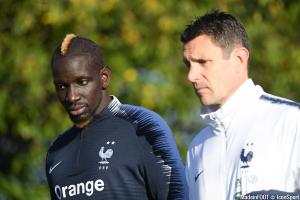 Franck Raviot (France), ici au côté de Mamadou Sakho.